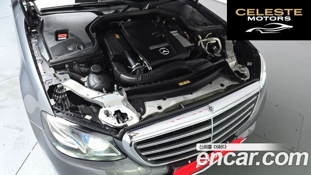 MERCEDES BENZ E-Classe W213 E300 4MATIC Exclusive 2018 — photo 5 sur 34