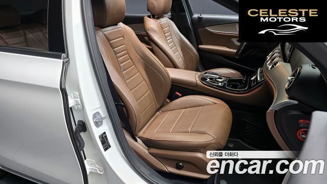 MERCEDES BENZ E-Classe W213 E200 Avantgarde 2018 — photo 18 sur 32