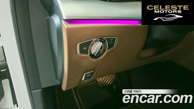MERCEDES BENZ E-Classe W213 E200 Avantgarde 2018 — photo 27 sur 32