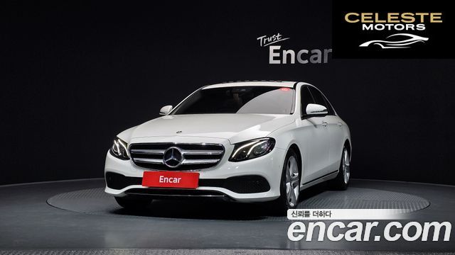 MERCEDES BENZ E-Classe W213 E200 Avantgarde 2018 — photo 3 sur 32