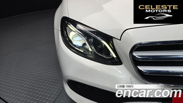 MERCEDES BENZ E-Classe W213 E200 Avantgarde 2018 — photo 8 sur 32