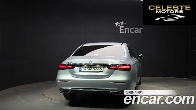 MERCEDES BENZ E-Classe W213 E250 Avantgarde 2022 — photo 4 sur 31