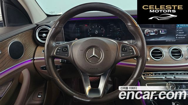 MERCEDES BENZ E-Classe W213 E300 Exclusive 2017 — photo 19 sur 35