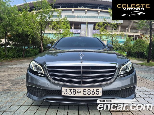MERCEDES BENZ E-Classe W213 E220d 4MATIC Exclusive 2020 — photo 23 sur 26