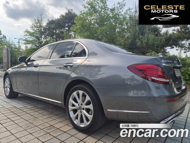 MERCEDES BENZ E-Classe W213 E220d 4MATIC Exclusive 2020 — photo 3 sur 26