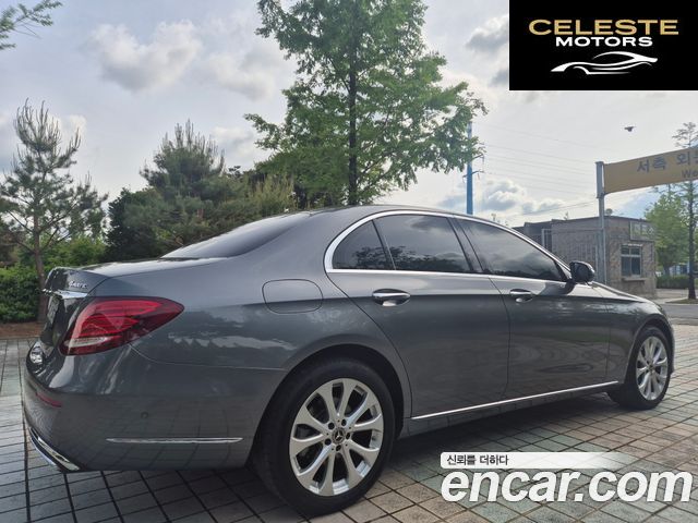 MERCEDES BENZ E-Classe W213 E220d 4MATIC Exclusive 2020 — photo 6 sur 26