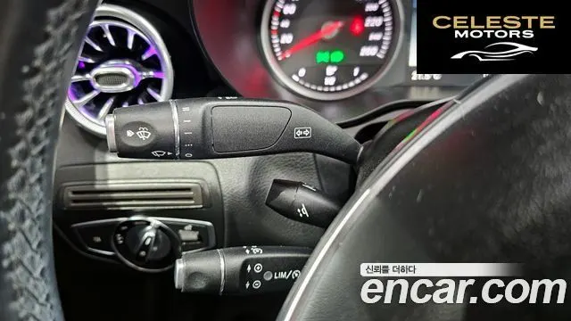 MERCEDES BENZ C-Classe W205 C200 2016 — photo 17 sur 26