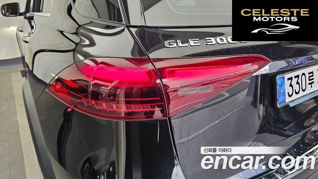 MERCEDES BENZ GLE-Classe W167 GLE300d 4MATIC 2024 — photo 9 sur 34
