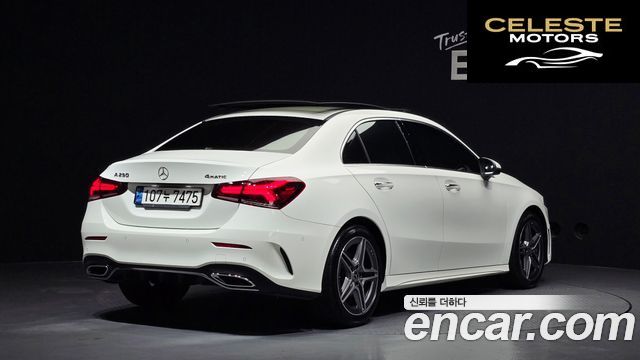 MERCEDES BENZ A-Classe W177 A250 4MATIC Berline 2022 — photo 2 sur 31