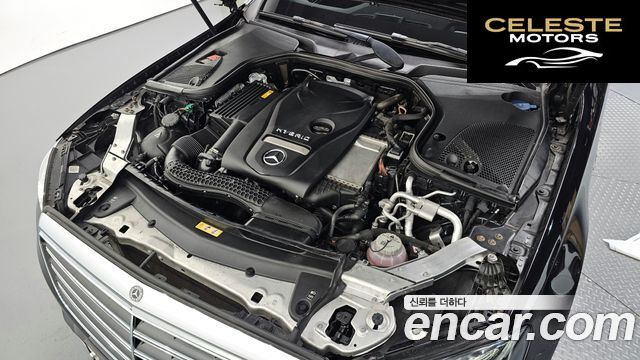 MERCEDES BENZ E-Classe W213 E300e Exclusive 2019 — photo 5 sur 31