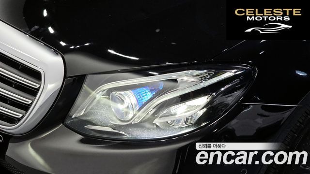MERCEDES BENZ E-Classe W213 E300e Exclusive 2019 — photo 7 sur 31