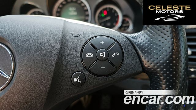 MERCEDES BENZ E-Classe W212 E350 Cabriolet 2011 — photo 13 sur 20