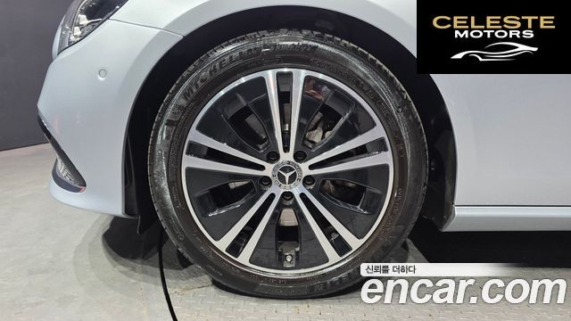 MERCEDES BENZ E-Classe W213 E250 Avantgarde 2022 — photo 5 sur 31