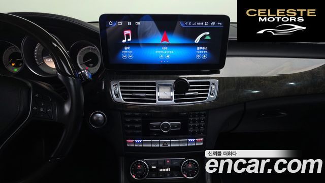 MERCEDES BENZ CLS-Classe W218 CLS350 2012 — photo 13 sur 20