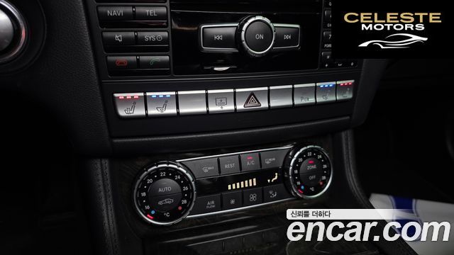 MERCEDES BENZ CLS-Classe W218 CLS350 2012 — photo 16 sur 20
