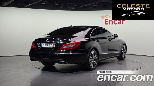 MERCEDES BENZ CLS-Classe W218 CLS350 2012 — photo 2 sur 20