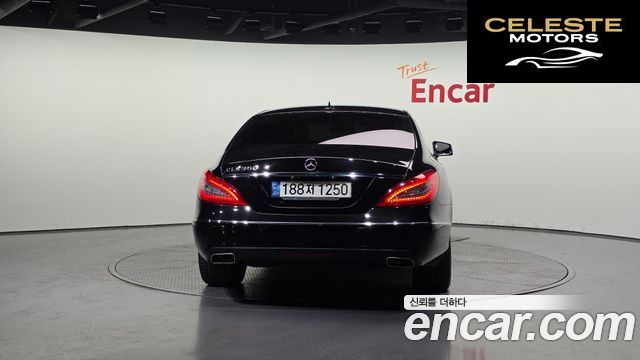 MERCEDES BENZ CLS-Classe W218 CLS350 2012 — photo 4 sur 20