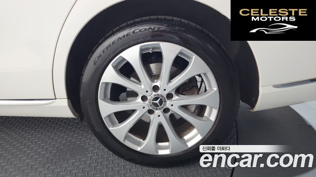 MERCEDES BENZ E-Classe W213 E300 4MATIC Exclusive 2019 — photo 7 sur 35