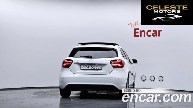 MERCEDES BENZ A-Classe W176 A200 2017 — photo 4 sur 20