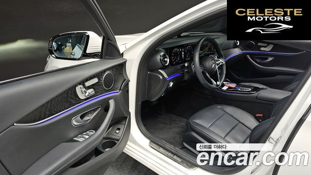 MERCEDES BENZ E-Classe W213 E250 Avantgarde 2023 — photo 12 sur 36