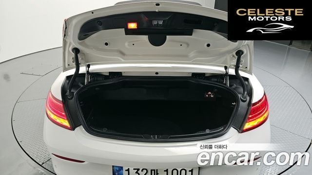 MERCEDES BENZ C-Classe W205 C200 Cabriolet 2017 — photo 26 sur 33