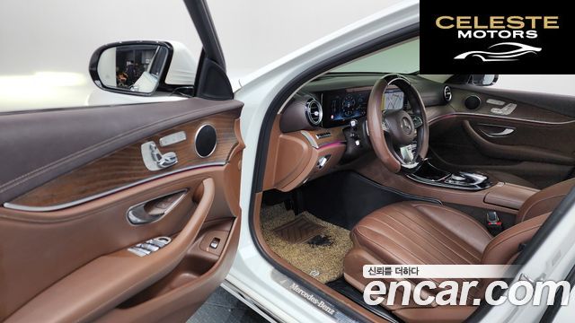 MERCEDES BENZ E-Classe W213 E300 Exclusive 2017 — photo 10 sur 20