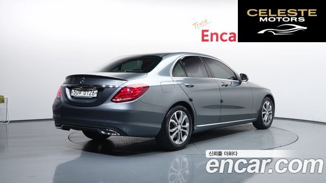 MERCEDES BENZ C-Classe W205 C200 Avantgarde 2017 — photo 2 sur 26