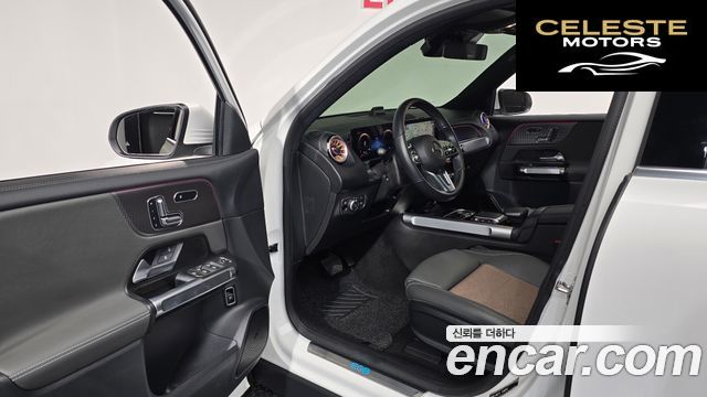 MERCEDES BENZ EQB X243 EQB300 4MATIC 2024 — photo 12 sur 37