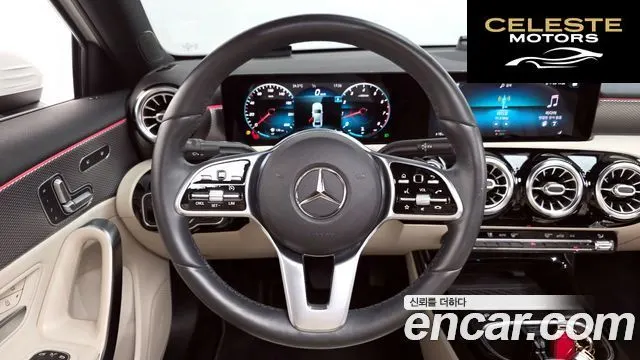 MERCEDES BENZ A-Classe W177 A250 4MATIC Berline 2021 — photo 18 sur 35