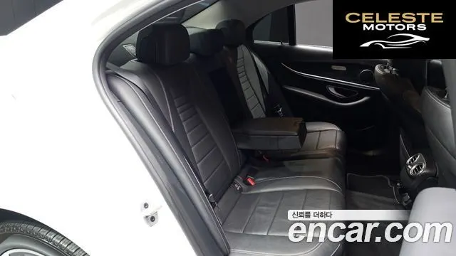 MERCEDES BENZ E-Classe W213 E220d Avantgarde 2020 — photo 17 sur 33