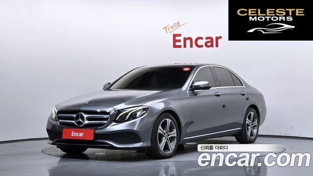MERCEDES BENZ E-Classe W213 E300 Avantgarde 2019 — photo 23 sur 26