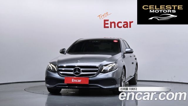 MERCEDES BENZ E-Classe W213 E300 Avantgarde 2019 — photo 3 sur 26