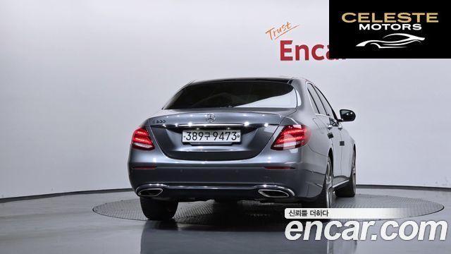 MERCEDES BENZ E-Classe W213 E300 Avantgarde 2019 — photo 4 sur 26
