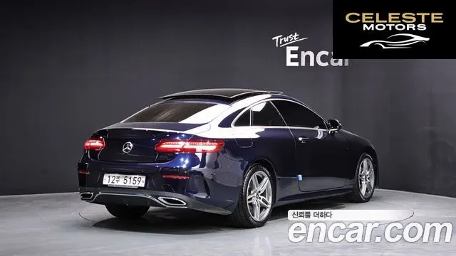 MERCEDES BENZ E-Classe W213 E220d Coupé 2017 — photo 2 sur 20