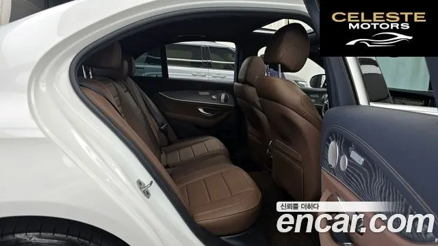 MERCEDES BENZ E-Classe W213 E350 4MATIC Avantgarde 2022 — photo 11 sur 20