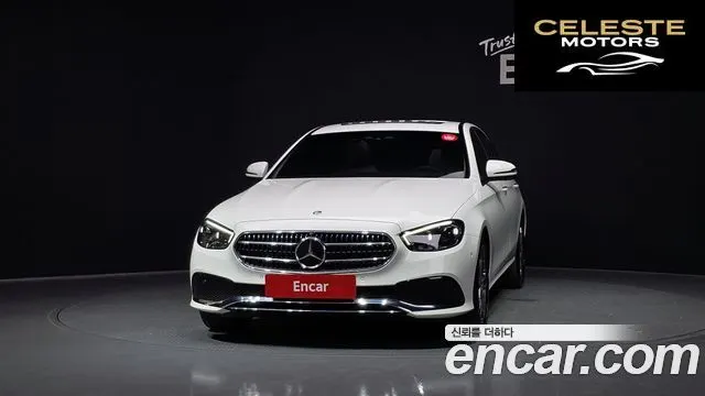 MERCEDES BENZ E-Classe W213 E350 4MATIC Avantgarde 2022 — photo 3 sur 20