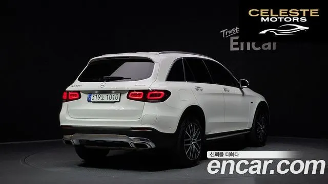 MERCEDES BENZ GLC-Classe X253 GLC300e 4MATIC 2021 — photo 2 sur 32