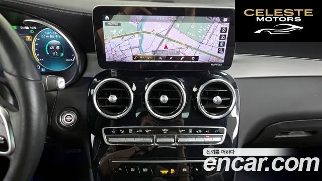 MERCEDES BENZ GLC-Classe X253 GLC300e 4MATIC 2021 — photo 14 sur 20