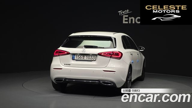 MERCEDES BENZ A-Classe W177 A220 Hatchback 2021 — photo 4 sur 30
