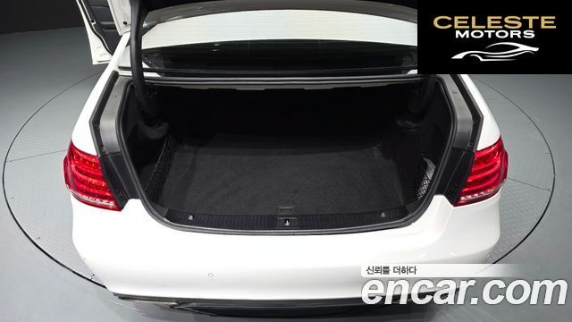 MERCEDES BENZ E-Classe W212 E300 Avantgarde 2014 — photo 20 sur 20