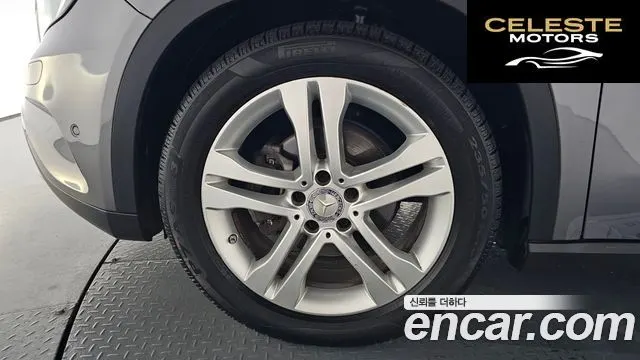 MERCEDES BENZ GLA-Classe X156 GLA200 CDI 4MATIC 2015 — photo 4 sur 38