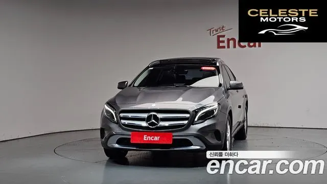 MERCEDES BENZ GLA-Classe X156 GLA200 CDI 4MATIC 2015 — photo 2 sur 38