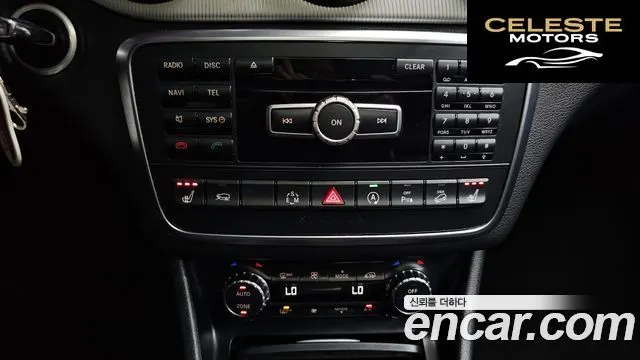 MERCEDES BENZ GLA-Classe X156 GLA200 CDI 4MATIC 2015 — photo 21 sur 38