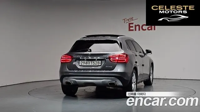 MERCEDES BENZ GLA-Classe X156 GLA200 CDI 4MATIC 2015 — photo 3 sur 38