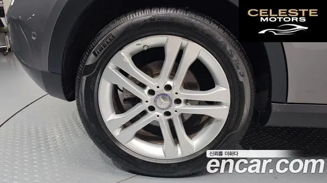 MERCEDES BENZ GLA-Classe X156 GLA200 CDI 4MATIC 2015 — photo 6 sur 38