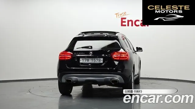 MERCEDES BENZ GLA-Classe X156 GLA200 d 2017 — photo 4 sur 20