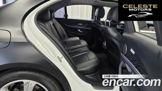 MERCEDES BENZ E-Classe W213 E220d Avantgarde 2017 — photo 12 sur 20