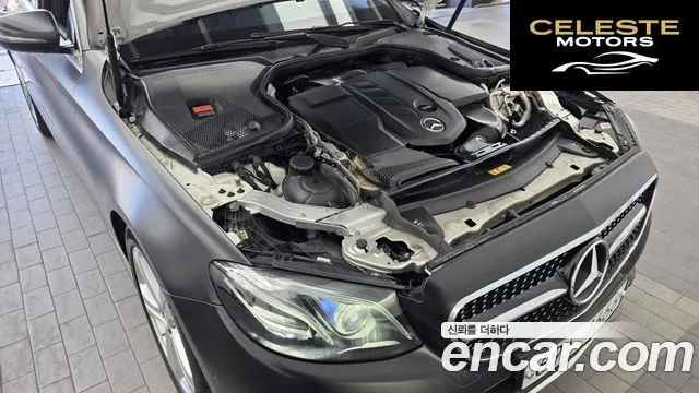 MERCEDES BENZ E-Classe W213 E220d Avantgarde 2017 — photo 6 sur 20