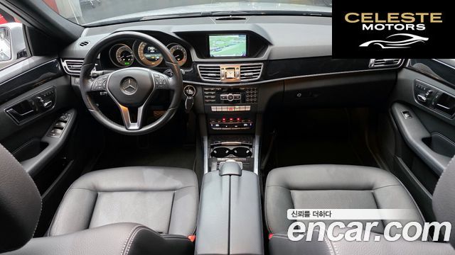 MERCEDES BENZ E-Classe W212 E200 Avantgarde 2015 — photo 7 sur 20