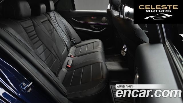 MERCEDES BENZ E-Classe W213 E220d 4MATIC Avantgarde 2018 — photo 11 sur 20